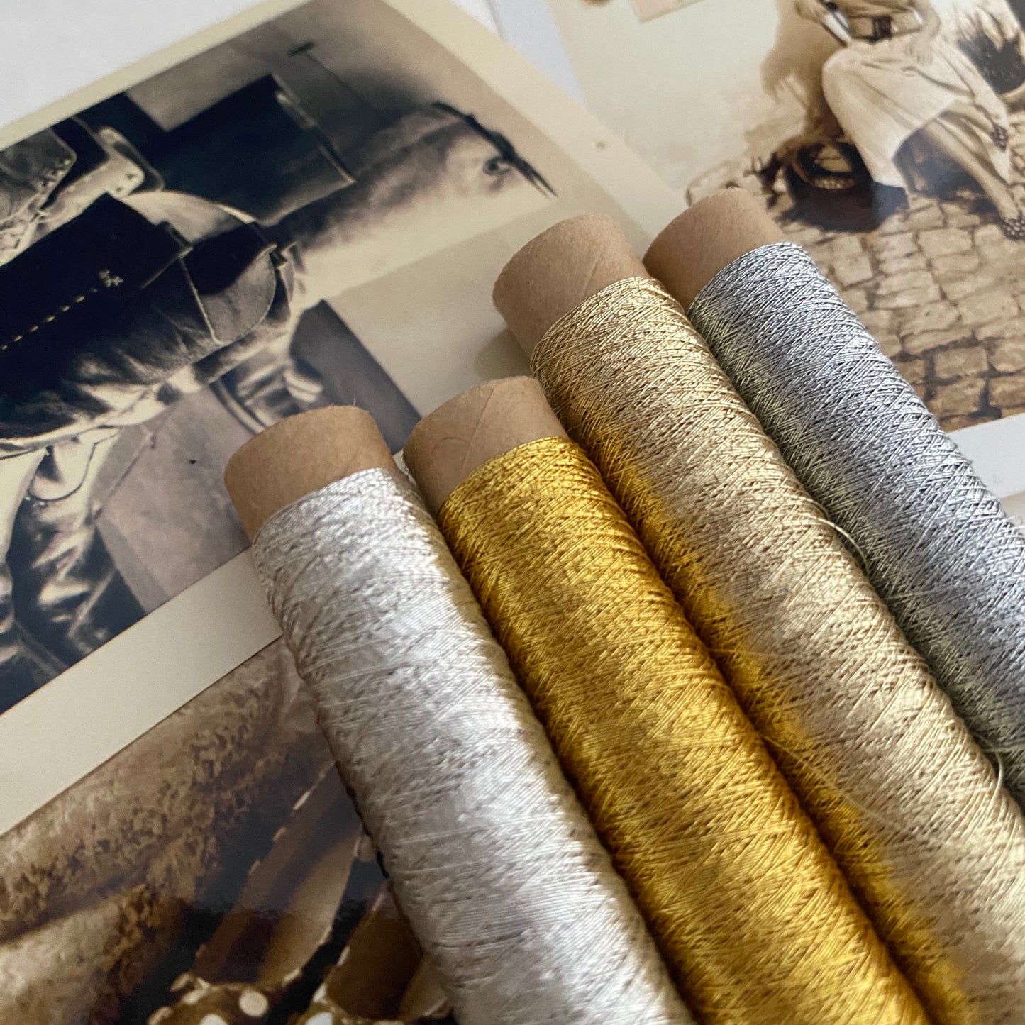 金糸の縫糸50番手シガレット巻 50m