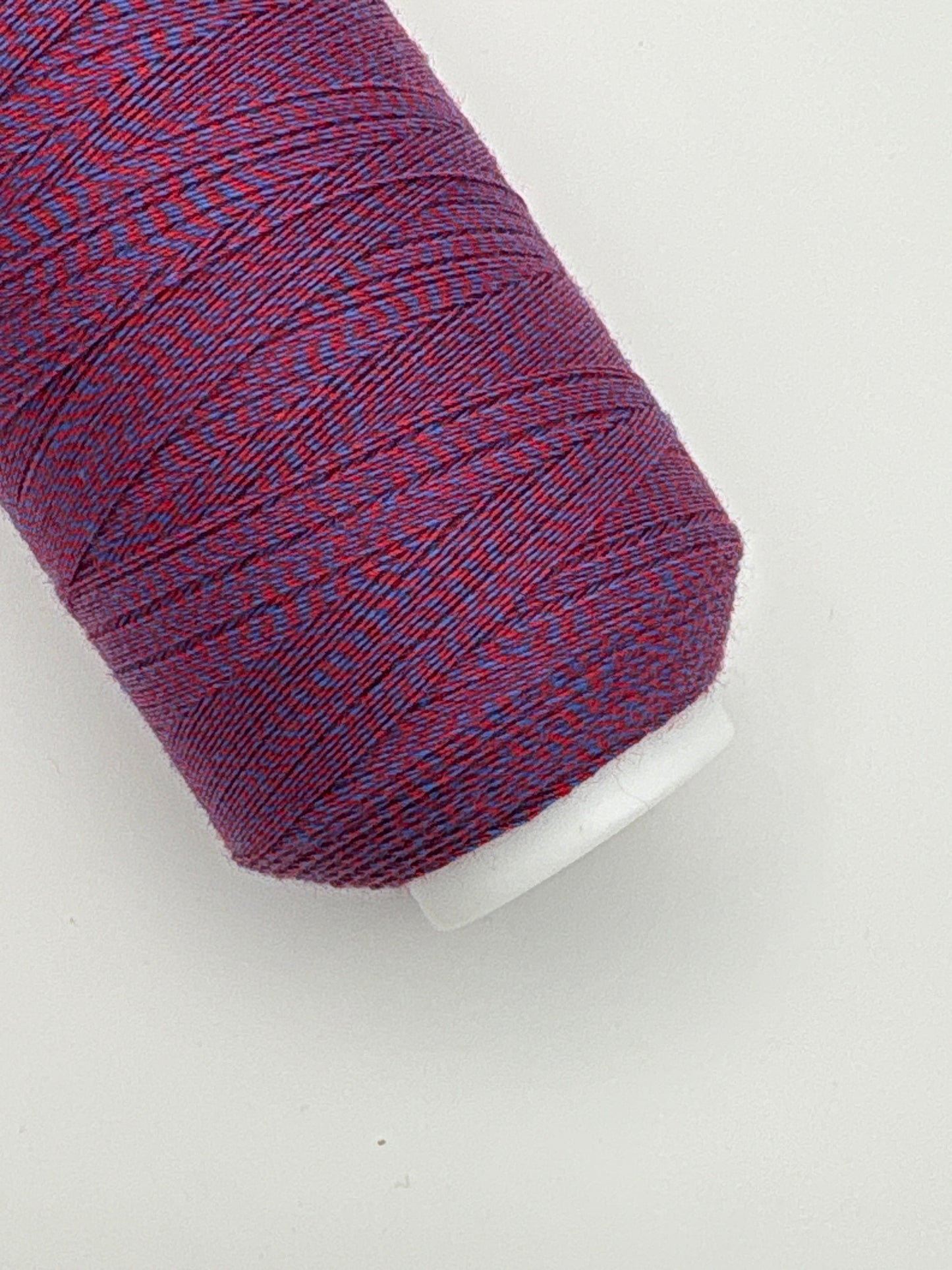 ソフエルモック(異なる2色の撚り合わせ糸)チェーンステッチ・ステッチ糸におすすめ