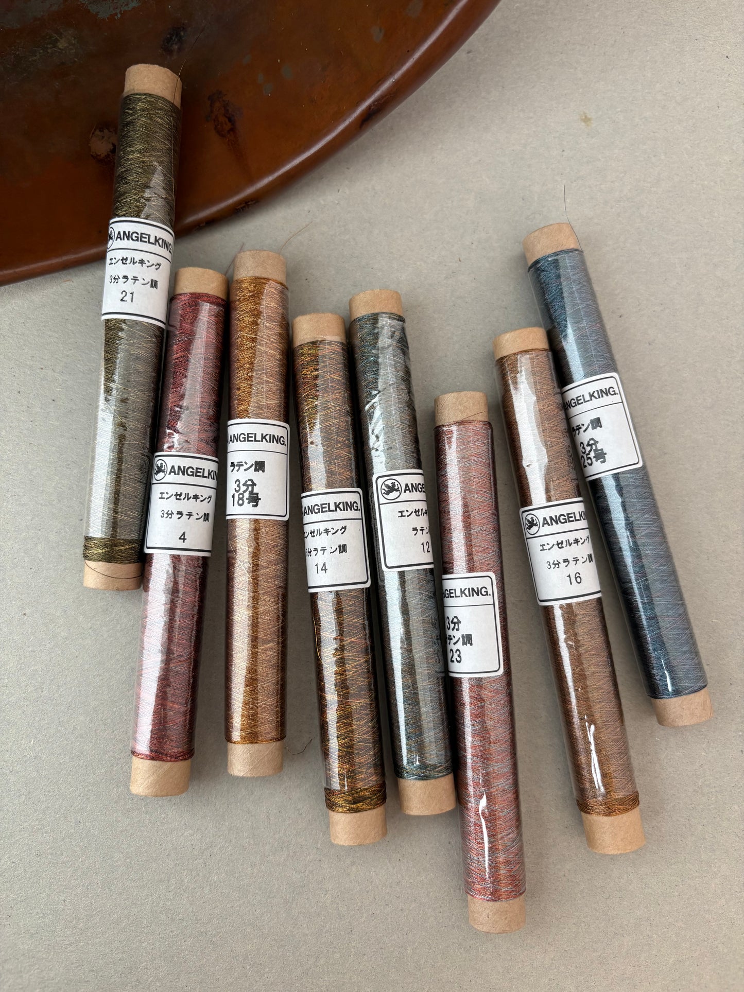 3分ラテン調　（極細マルチカラー金糸）　100ｍ　