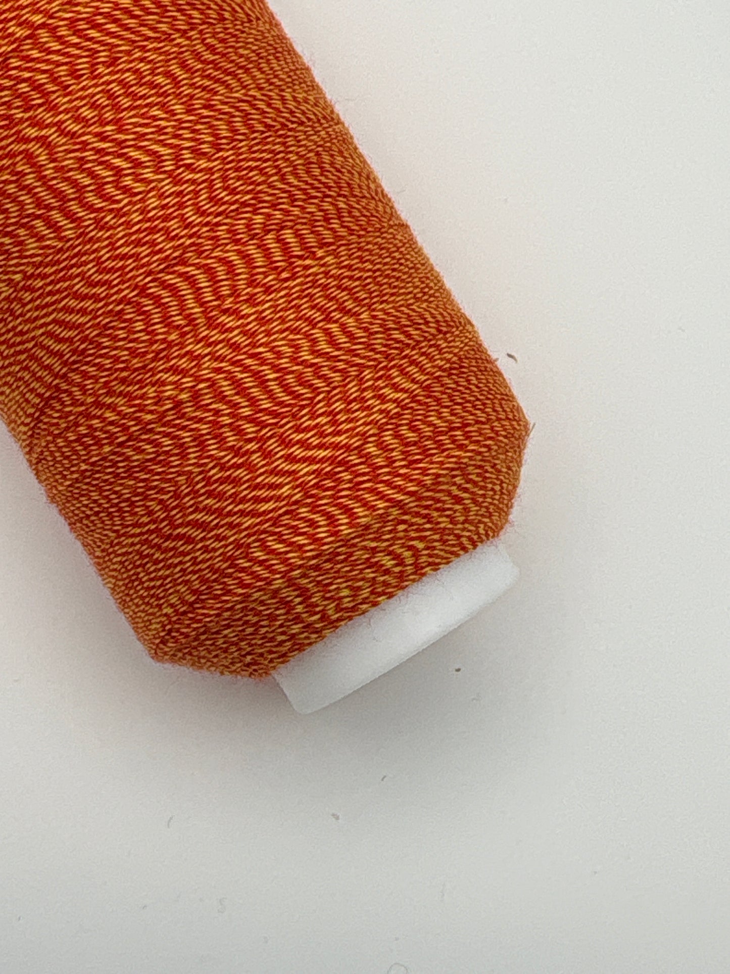 ソフエルモック（異なる２色の撚り合わせ糸）チェーンステッチ・ステッチ糸におすすめ