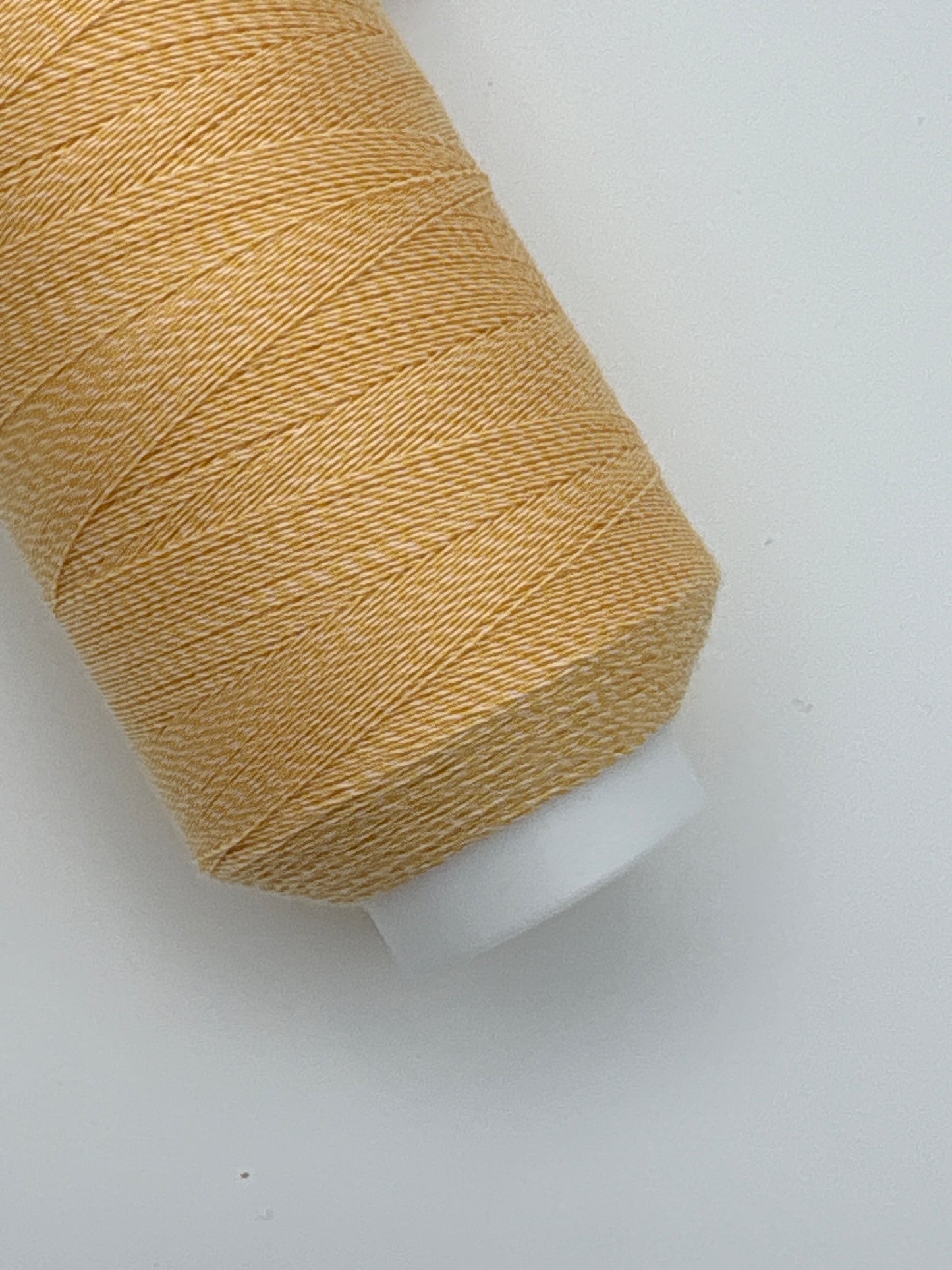 ソフエルモック（異なる２色の撚り合わせ糸）チェーンステッチ・ステッチ糸におすすめ