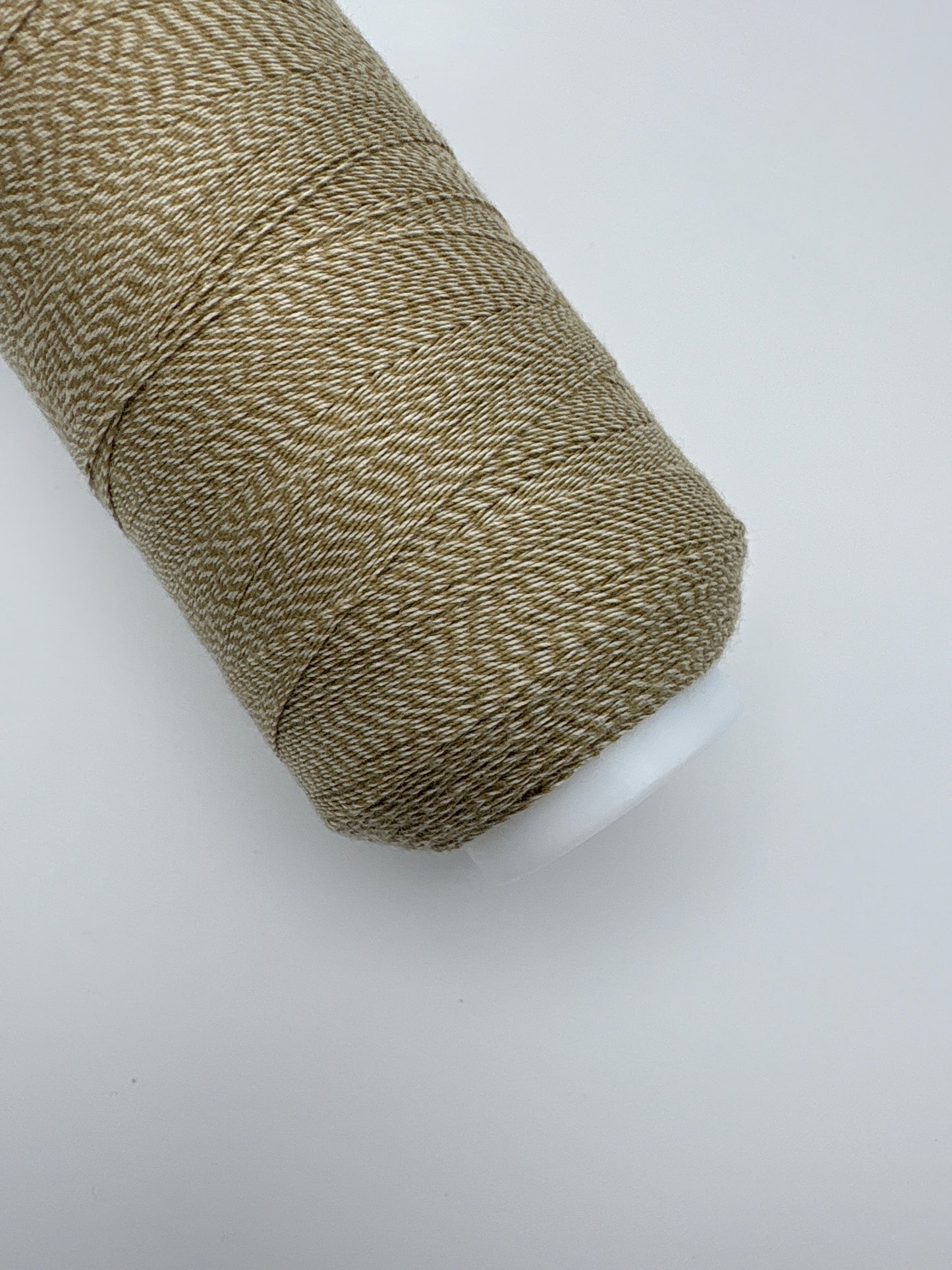 ソフエルモック（異なる２色の撚り合わせ糸）チェーンステッチ・ステッチ糸におすすめ