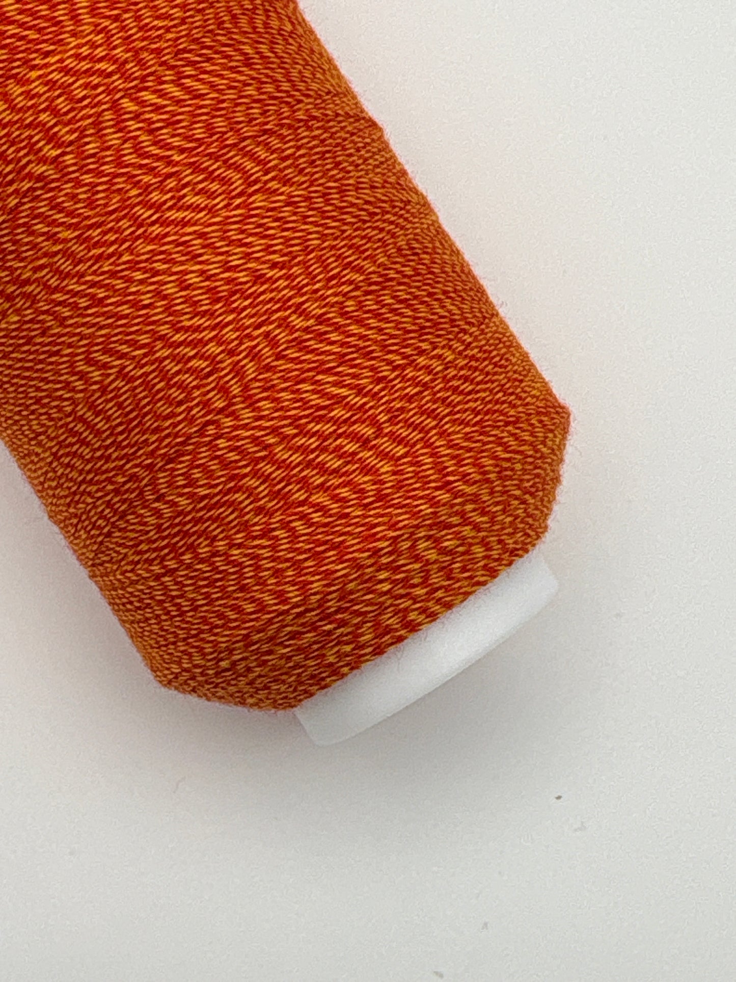 ソフエルモック（異なる２色の撚り合わせ糸）チェーンステッチ・ステッチ糸におすすめ