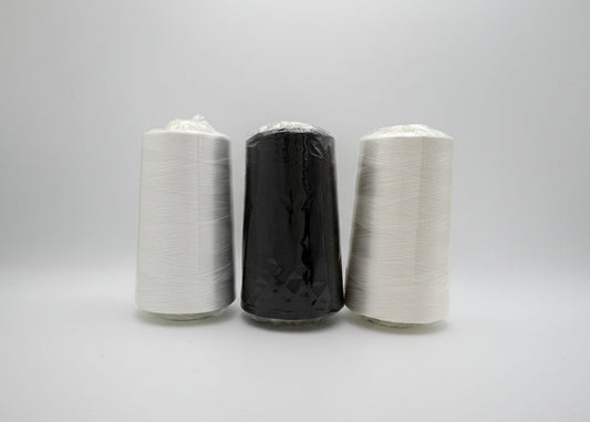 レーヨン150ⅾ/2　ミシン刺繍糸（ボリューム感のある仕上がり）白・黒・生成