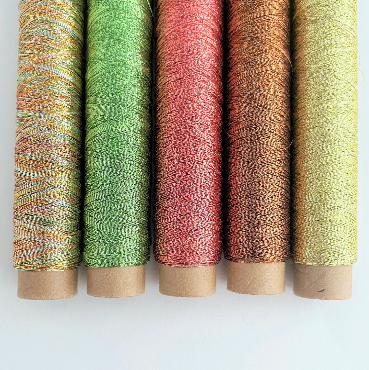 1掛カラー金糸セット（カラー金糸とマルチカラー金糸のセット）