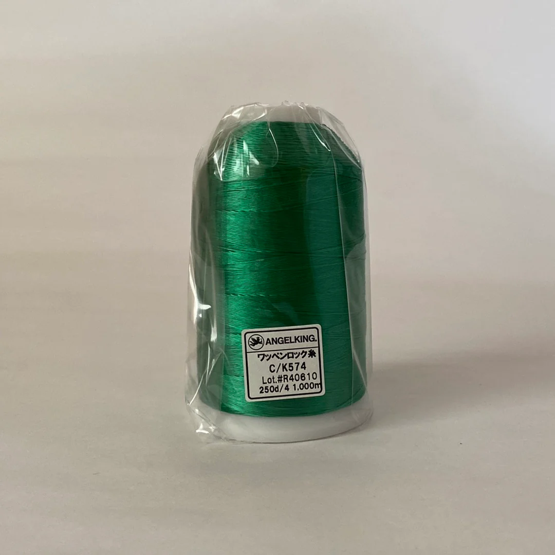 ワッペンロック糸（ワッペン縁かがり・チェーンステッチにおすすめ太めレーヨン糸）