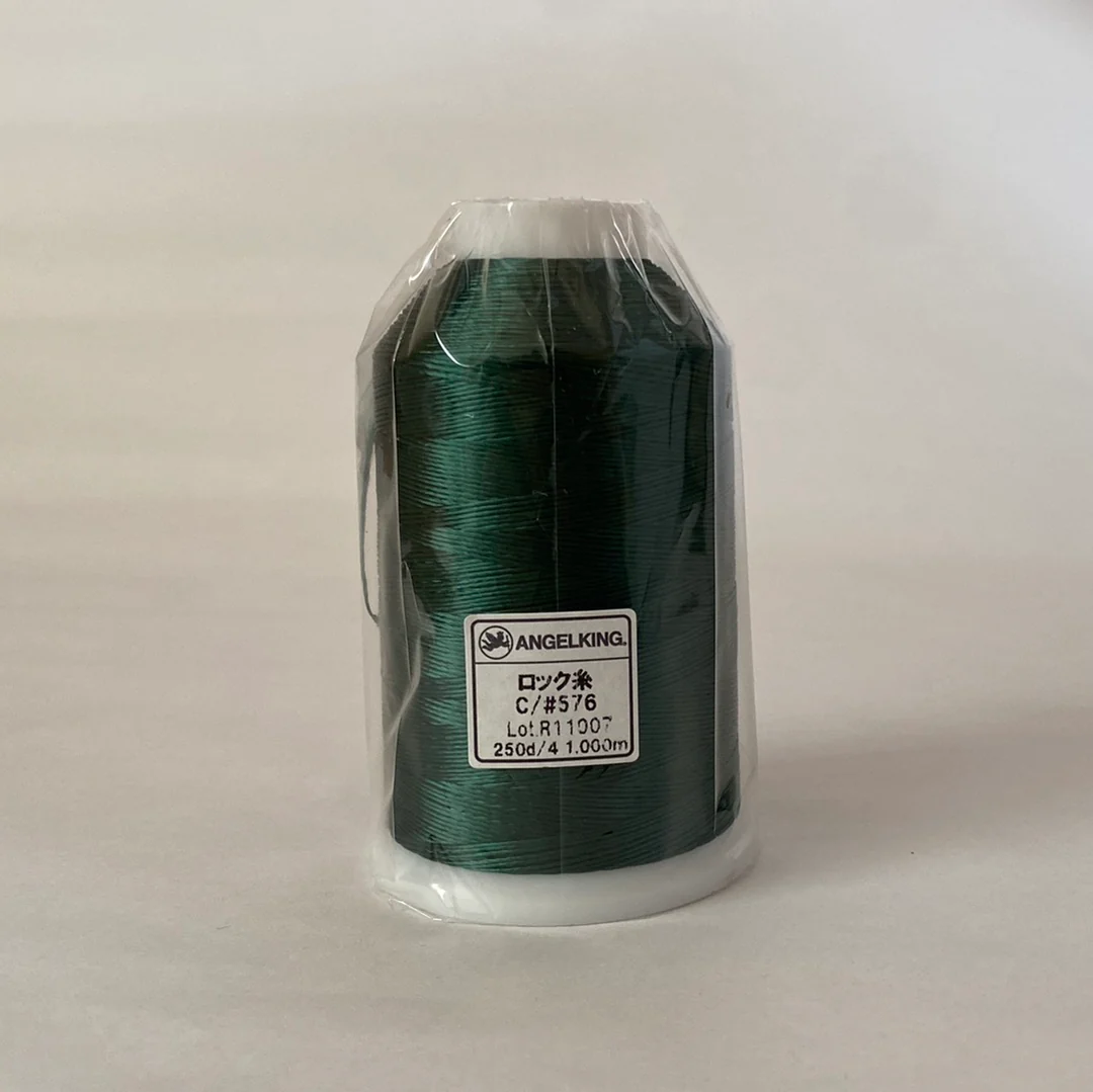 ワッペンロック糸（ワッペン縁かがり・チェーンステッチにおすすめ太めレーヨン糸）