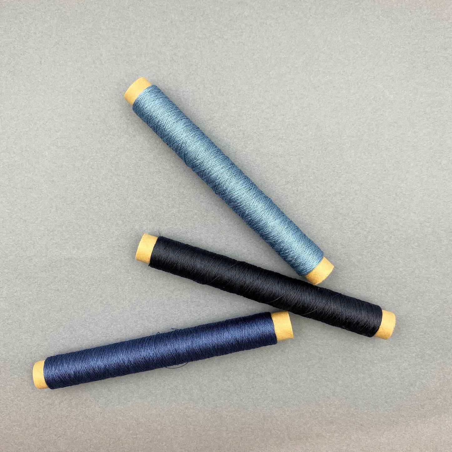 インディゴ糸シガレット巻き100m