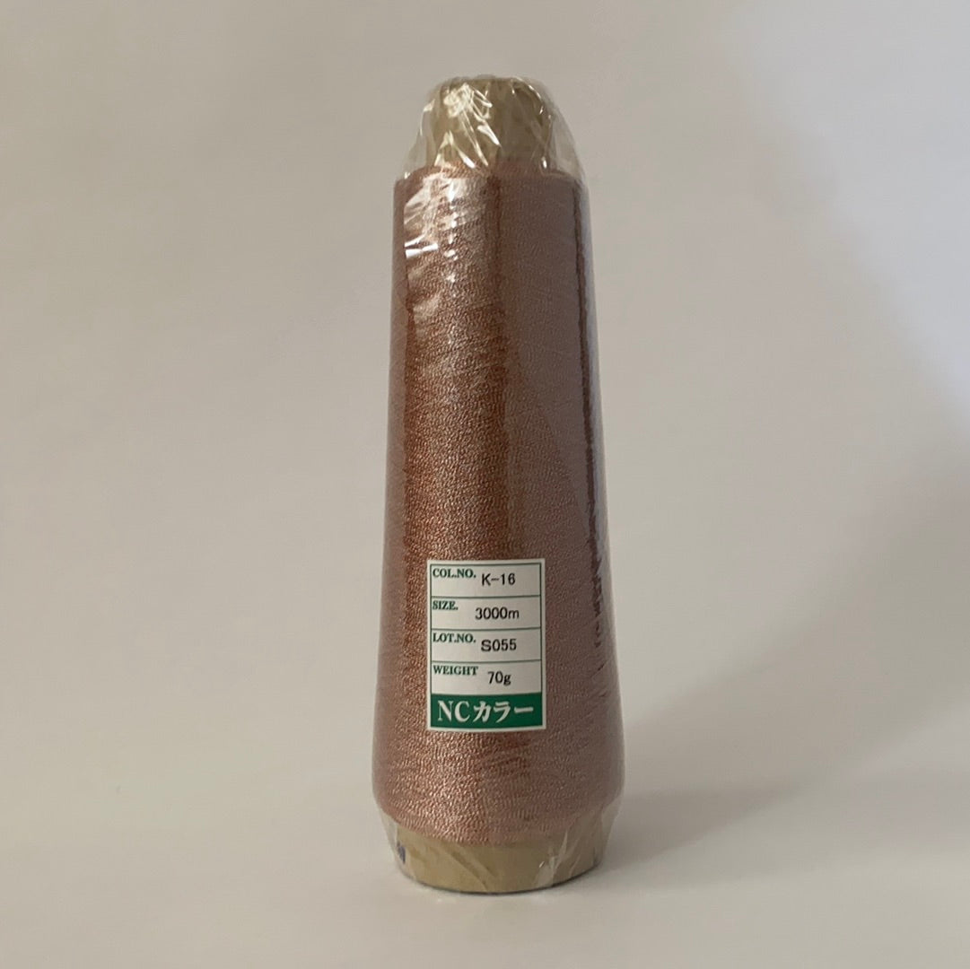 NCカラー蛇腹（蛇腹加工で奥行きのある輝きのメタリック糸）