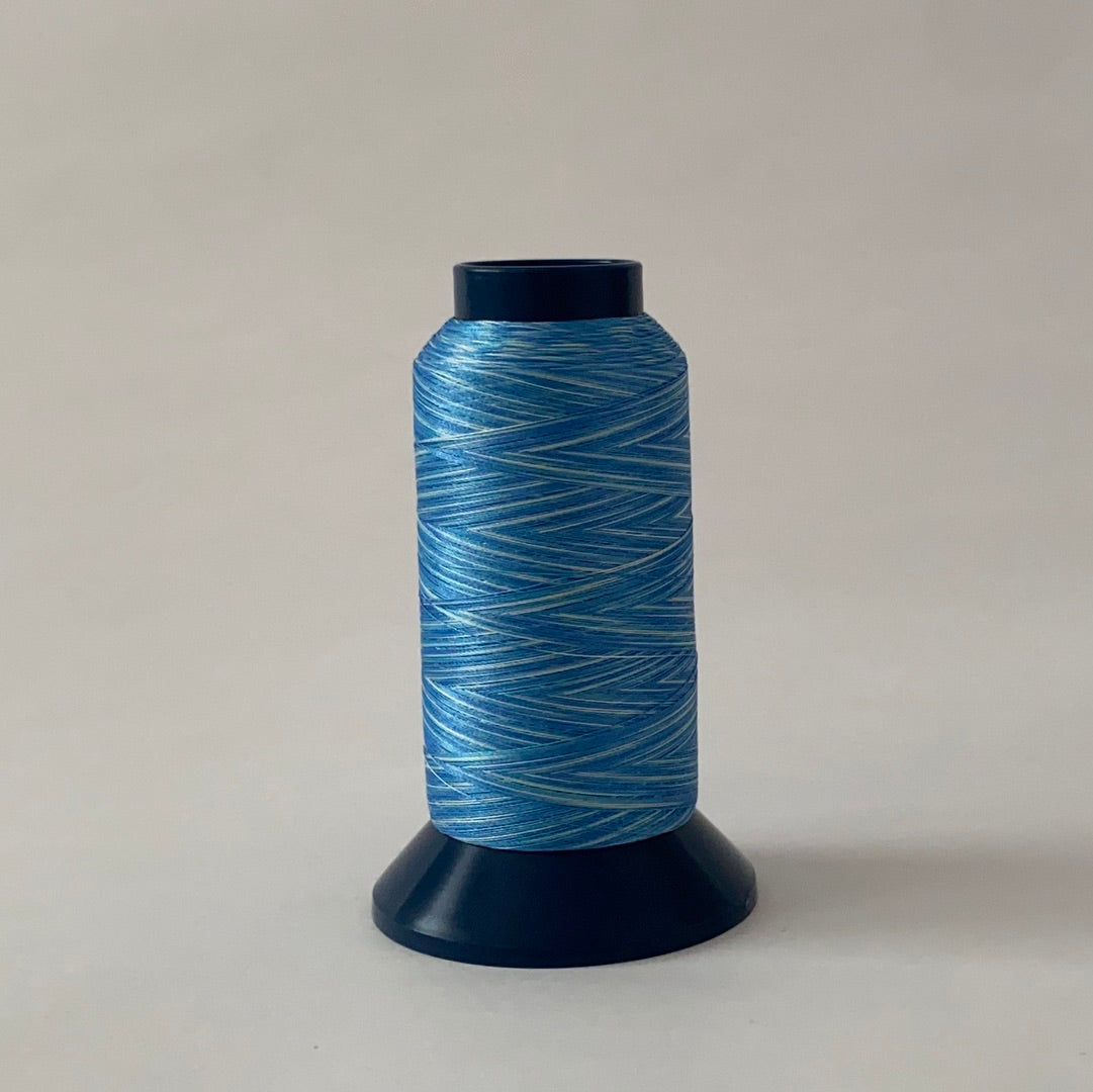 シルメイトマルチカラー（ポリエステル段染糸）