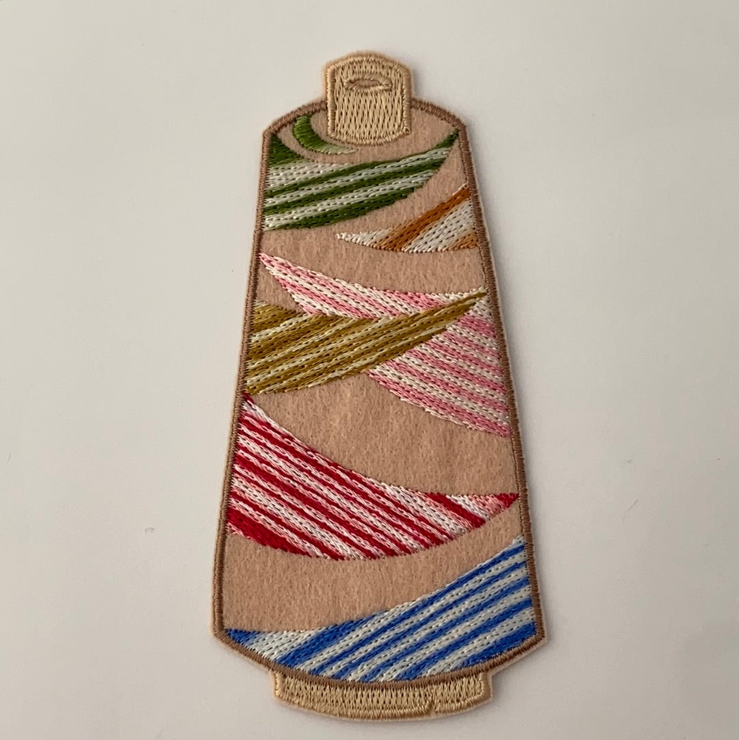 レーヨン120d/2 カスリ（コントラストが綺麗な刺繍仕上がり）