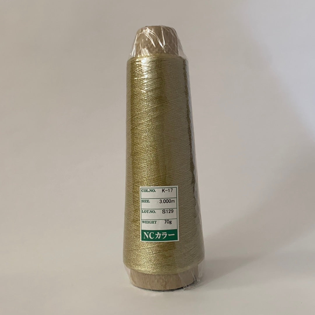 NCカラー蛇腹（蛇腹加工で奥行きのある輝きのメタリック糸）