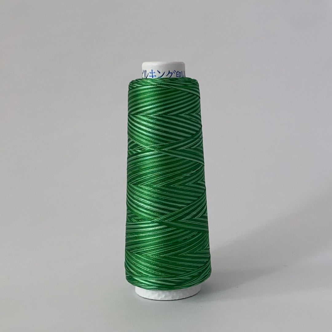 レーヨン120d/2 カスリ（コントラストが綺麗な刺繍仕上がり）