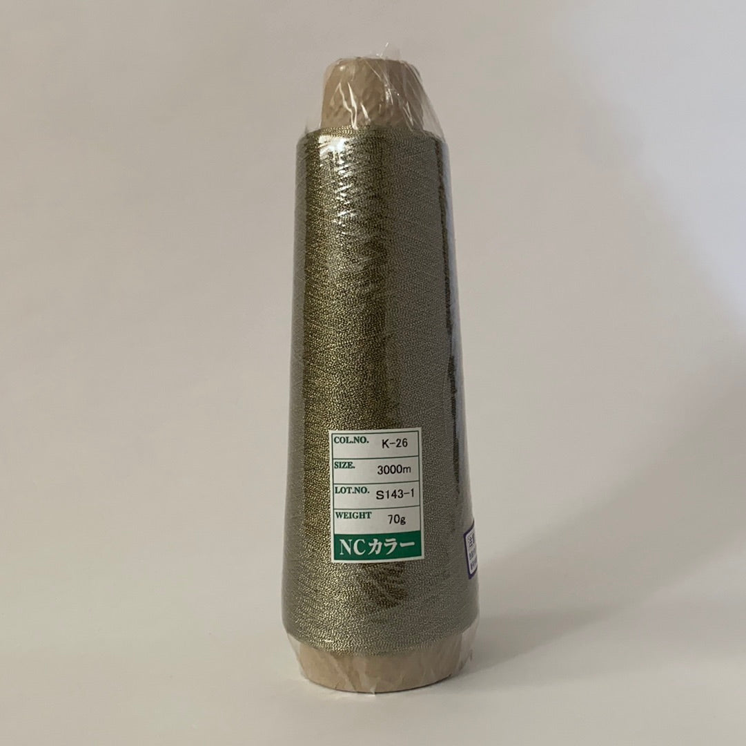 NCカラー蛇腹（蛇腹加工で奥行きのある輝きのメタリック糸）