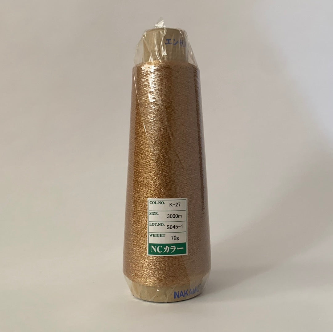 NCカラー蛇腹（蛇腹加工で奥行きのある輝きのメタリック糸）